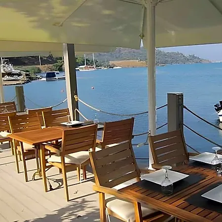 Marina Boutique Ξενοδοχείο Φετιγιέ