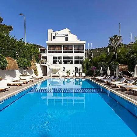 Ξενοδοχείο Marina Boutique