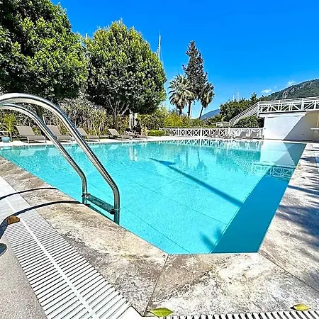 Marina Boutique Ξενοδοχείο 3*